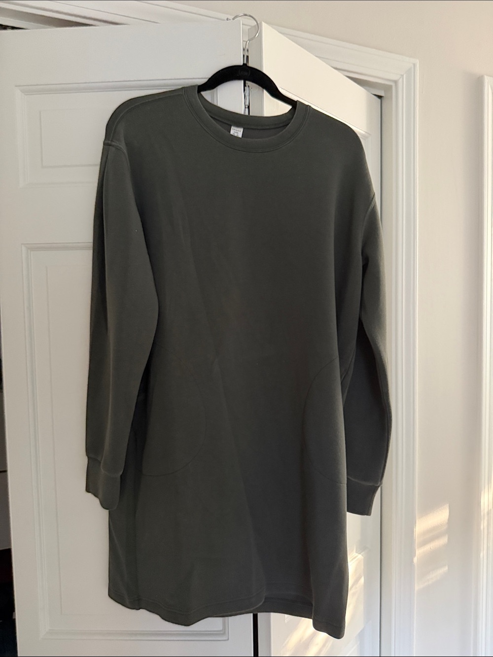 SPANX Women’s Crewneck Sweatshirt Dress in Olive Green Large